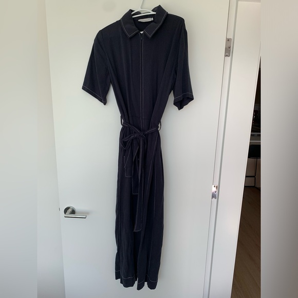 OhSevenDays Navy Blue Jumpsuit Size Small - Picture 3 of 3